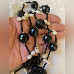 Beautiful Vintage‎ Faceted Black Glass Beads & Faux Pearls Necklace